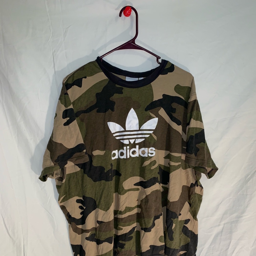 Plus size addias camo tee